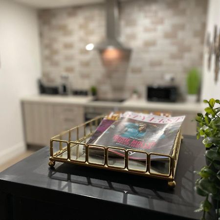 Luxurious 2 Bed Apartment In Heart Of Burnley With Private Parking Zewnętrze zdjęcie