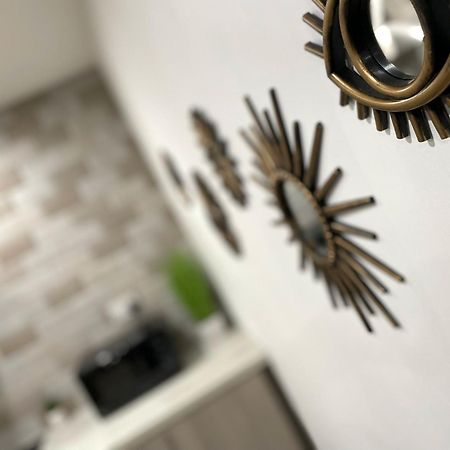 Luxurious 2 Bed Apartment In Heart Of Burnley With Private Parking Zewnętrze zdjęcie