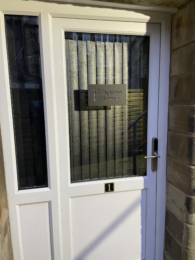 Luxurious 2 Bed Apartment In Heart Of Burnley With Private Parking Zewnętrze zdjęcie